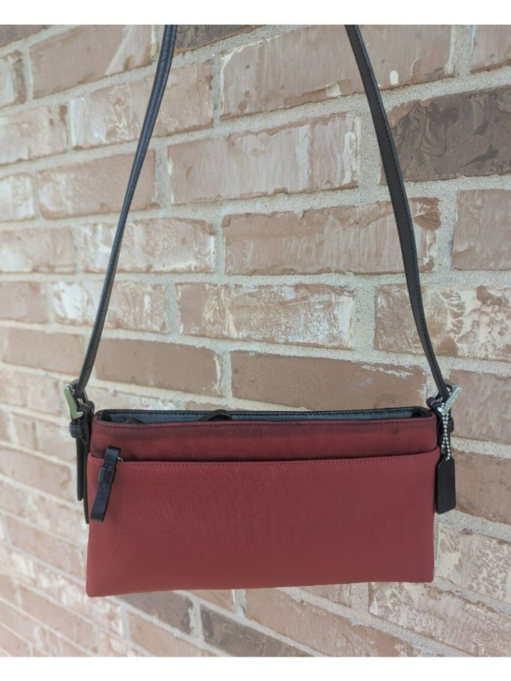 2002 Vintage Coach Twill & Leather Shoulder Bag Black Red C2J-9319